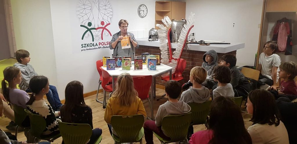 Pani Grażyna Bąkiewicz, autorka bestsellerów z serii „Ale historia…” gościem naszej szkoły