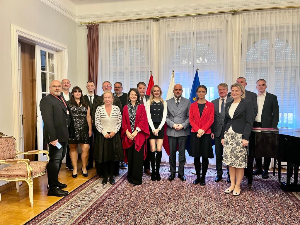 Oficjalne zamknięcie tegorocznej edycji programu stypendialnego Queen Hedvig Scholarship w Budapeszcie.