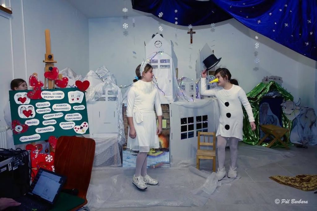 Wyjątkowe prezenty dla naszych polonijnych seniorów. Dzień Babci i Dziadka