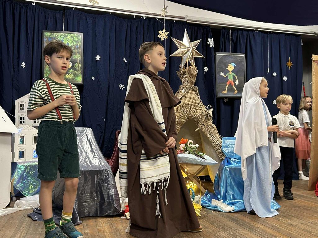 Jasełka i wieloletnia tradycja w naszej szkole!